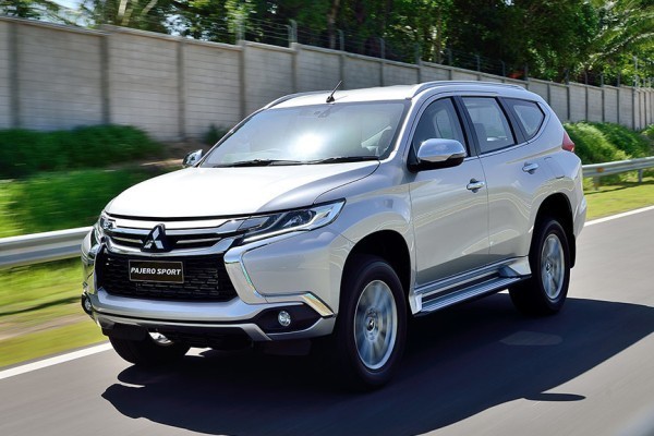 Mitsubishi  отзывает автомобили в Японии из-за неисправности поворотников